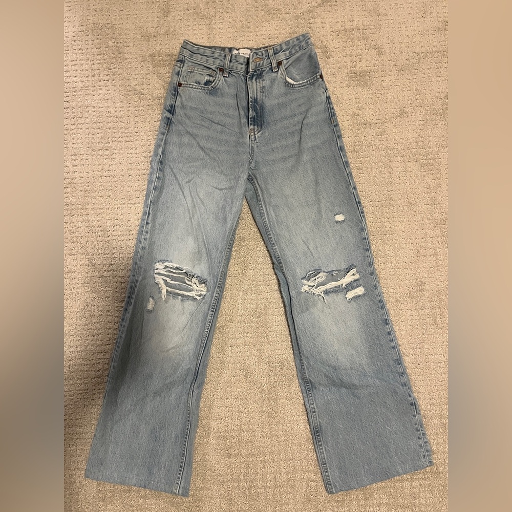 Basic Light Wash Ripped Denim Jeans